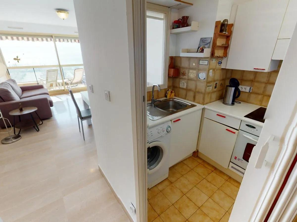 Magnifique 2P Climatise Avec Terrasse, Garage Et Wifi Gratuit - Fr-1-196-196 Apartment Menton